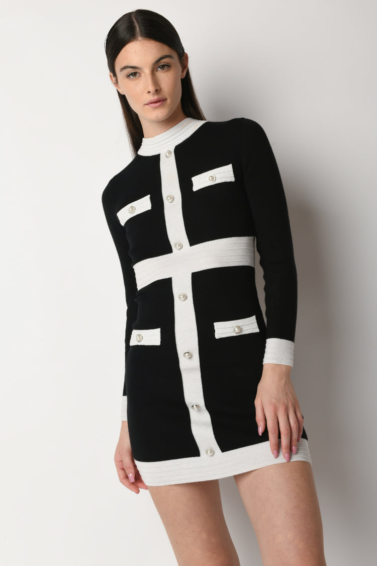 Mini abito in maglia con bottoni