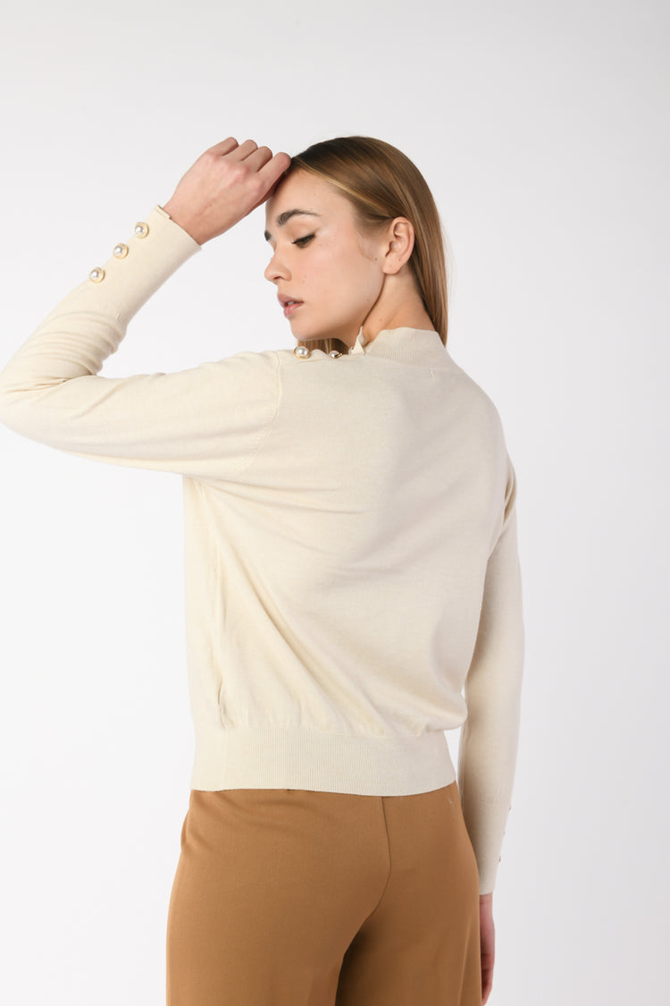 Lupetto con bottoni gioiello