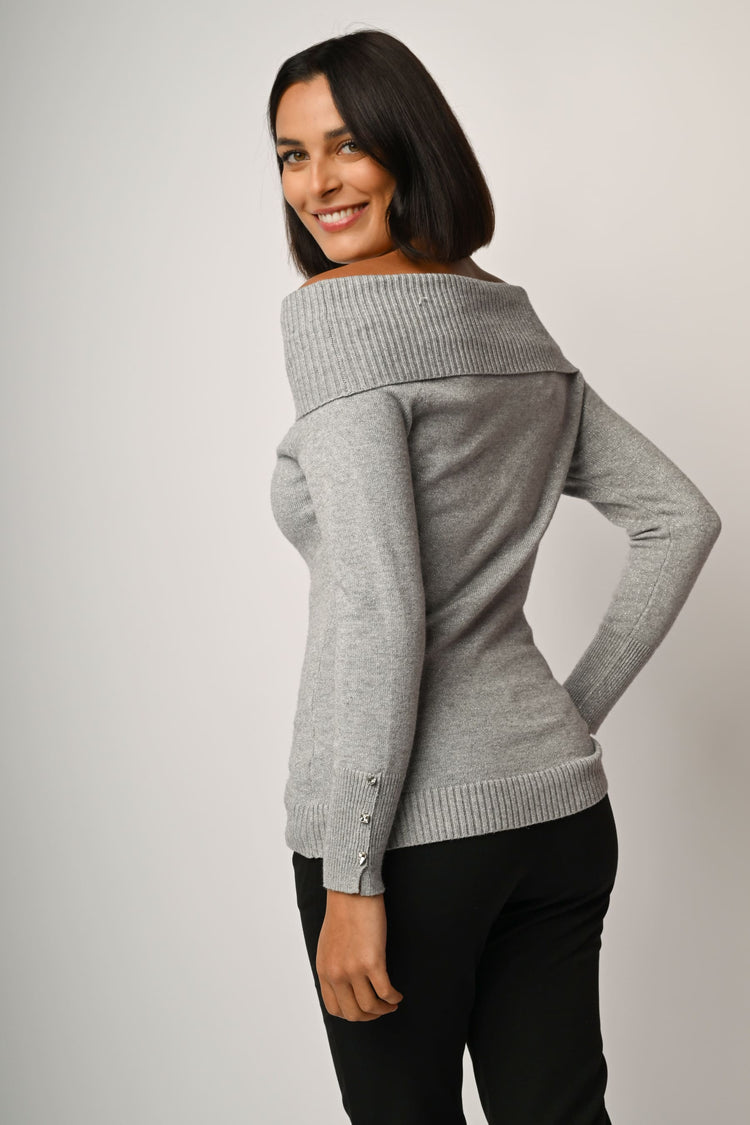 Pull con spalle scoperte