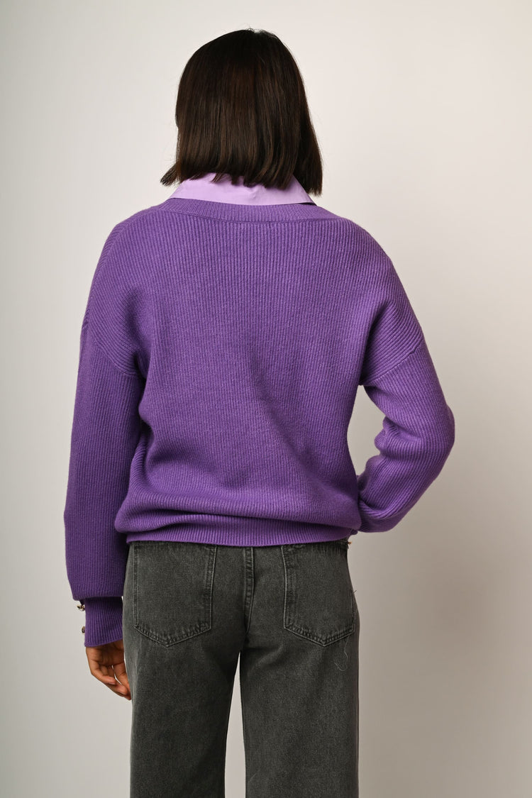 Pull oversize con scollo a V