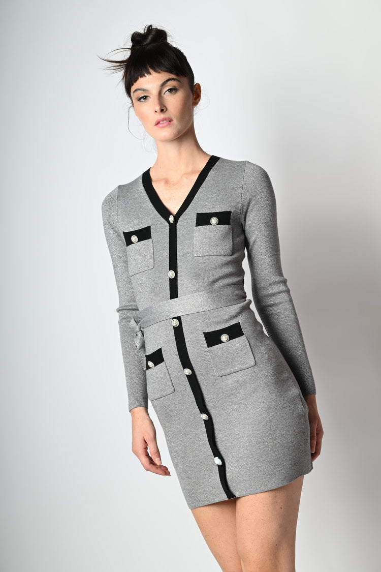 Mini abito con profili a contrasto