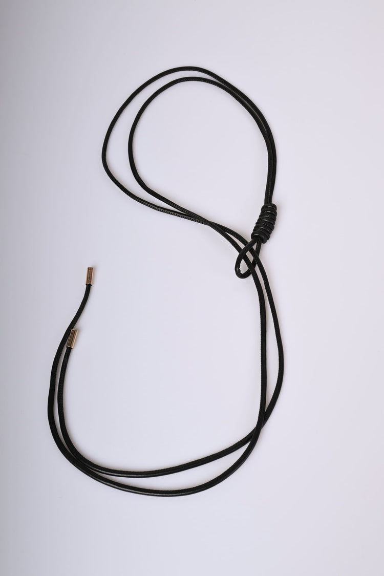 Cintura sottile con nodo