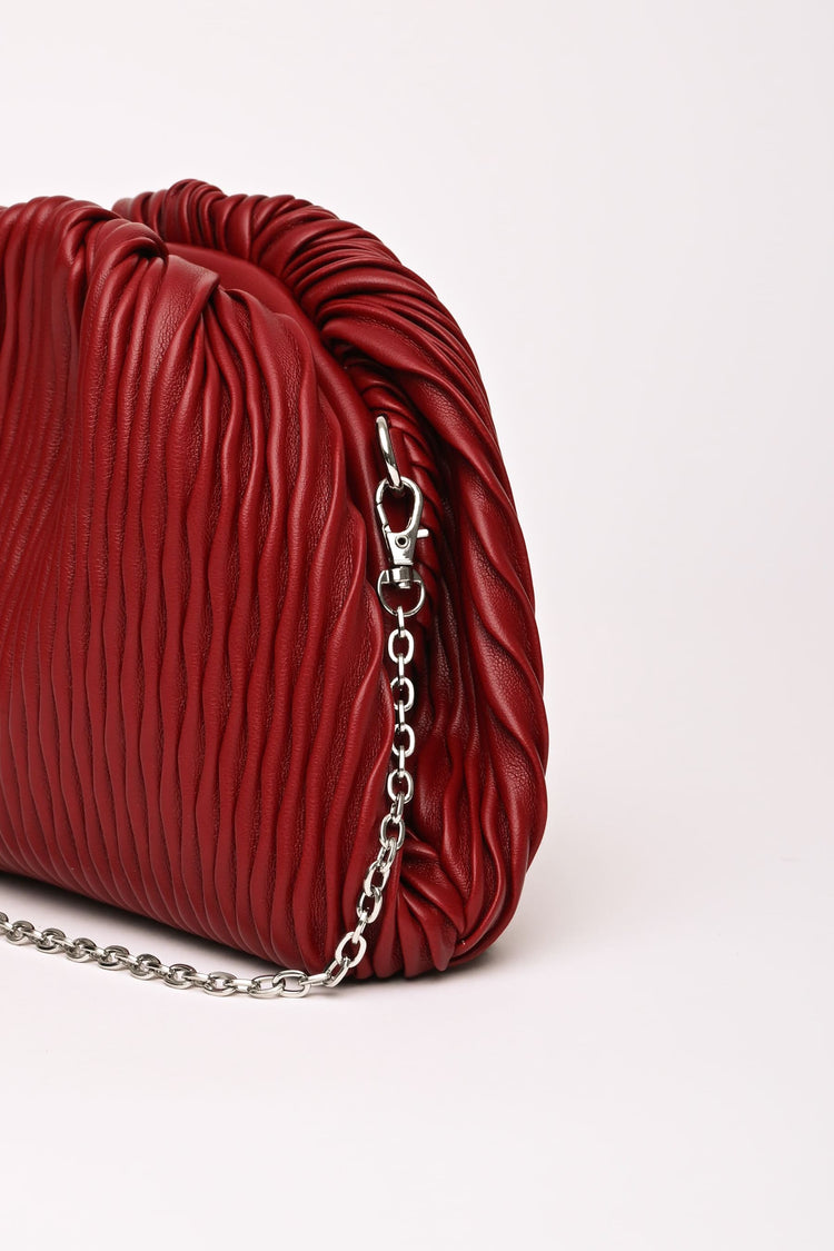 Pochette in similpelle goffrata