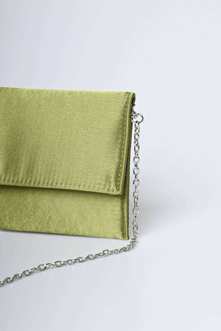 Pochette in raso con manico in strass