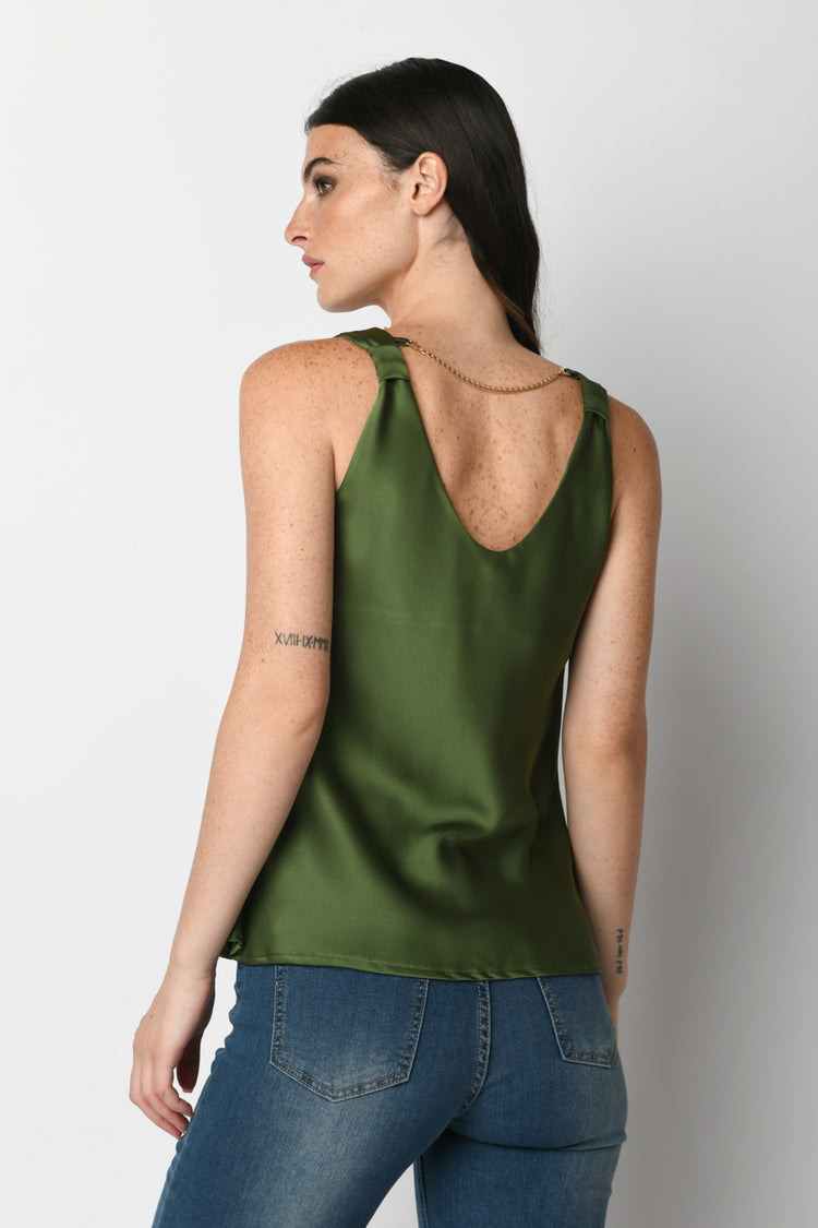 Top in raso con catenella