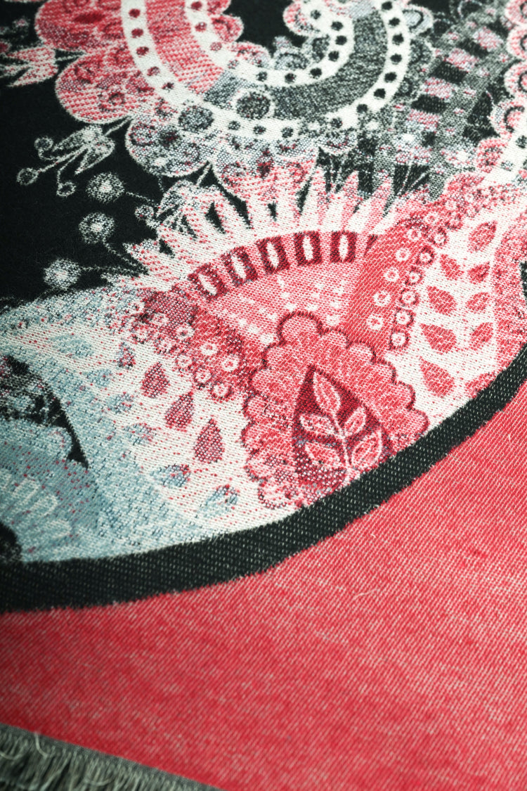 Sciarpa motivo ricamo cachemire