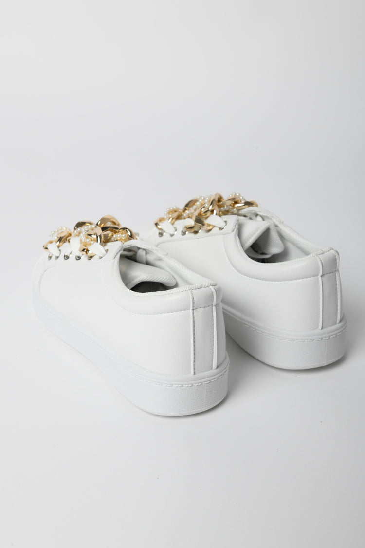 Sneakers con catena e perle