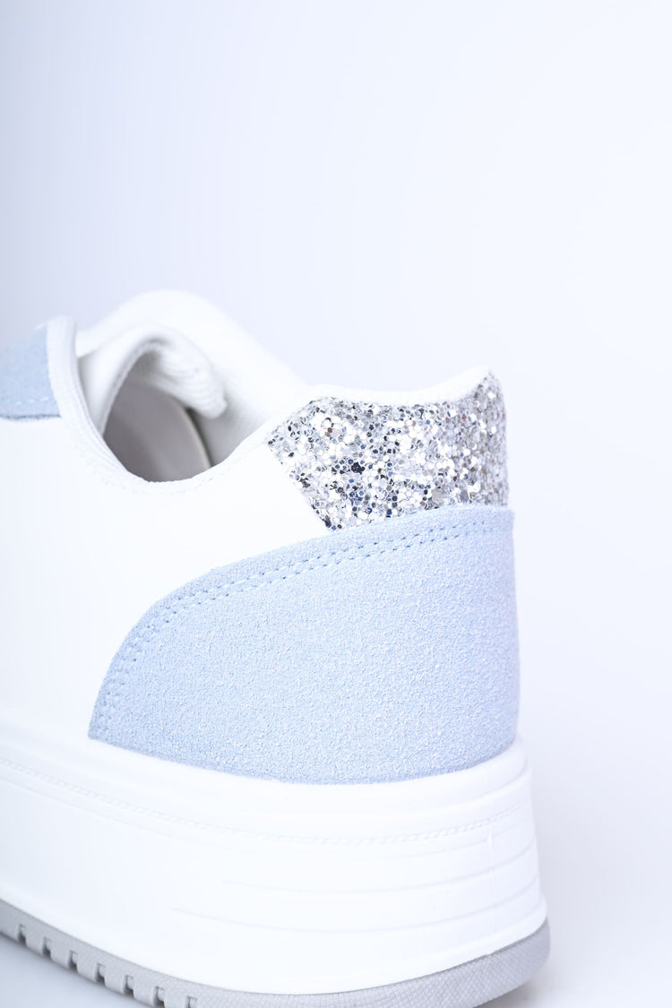 Sneakers bicolore con patch in glitter