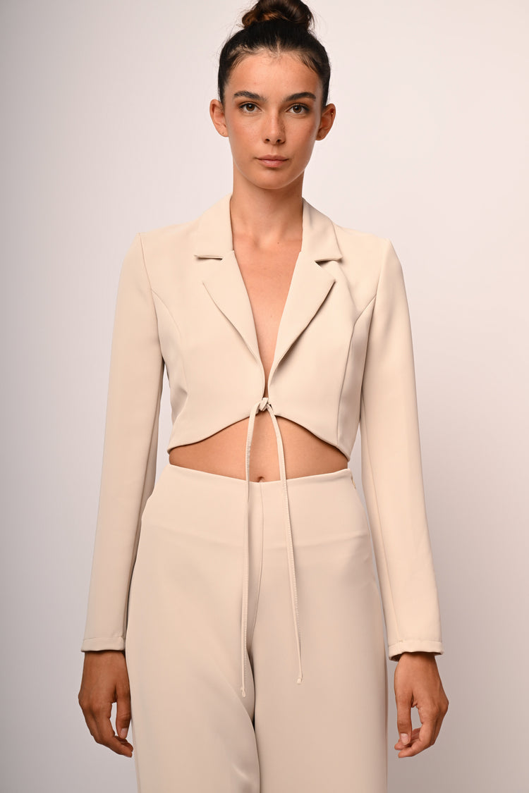Blazer crop con laccetti