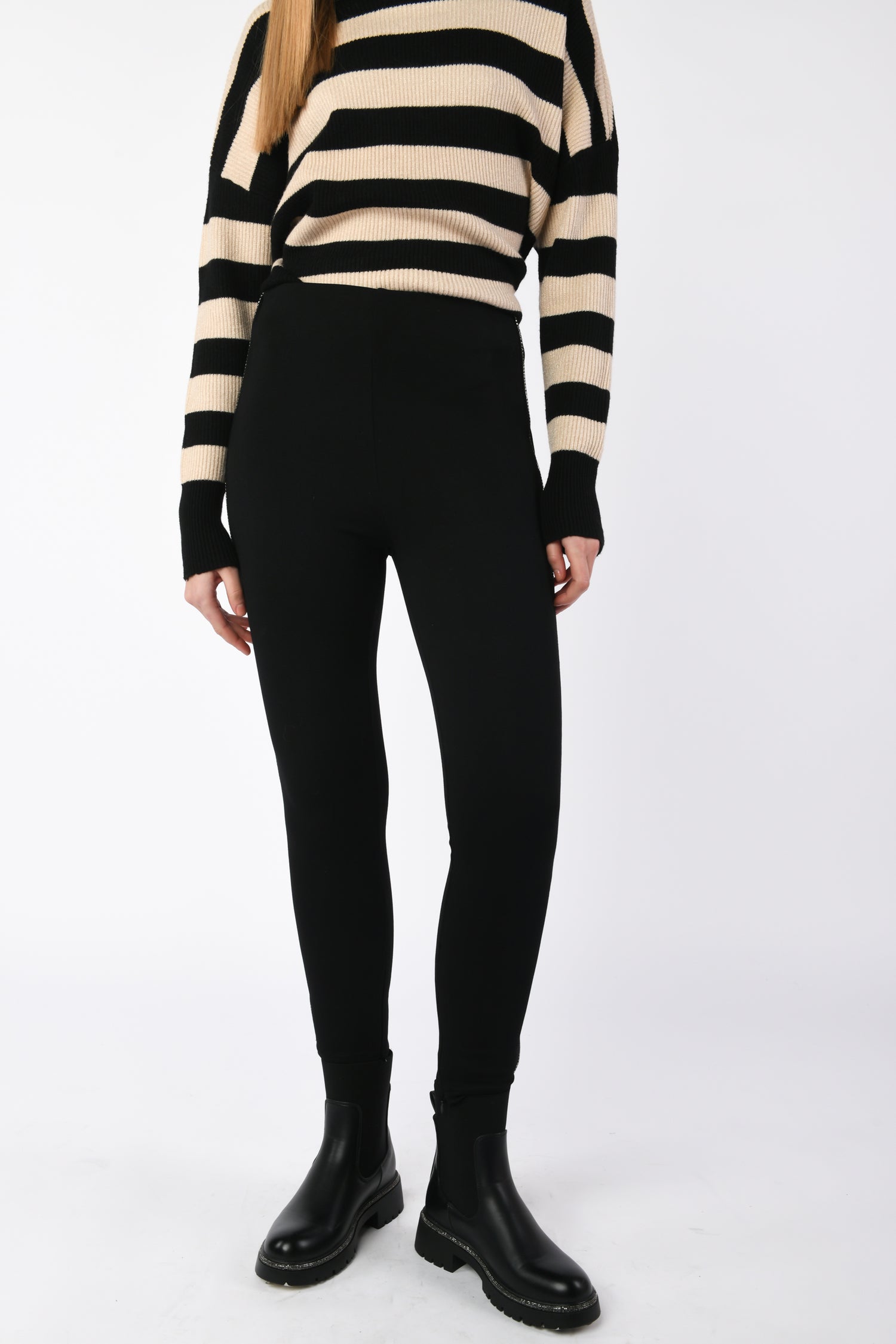 3009NE-23_2_2_b7568121-fe63-4162-bb66-2addf906439d