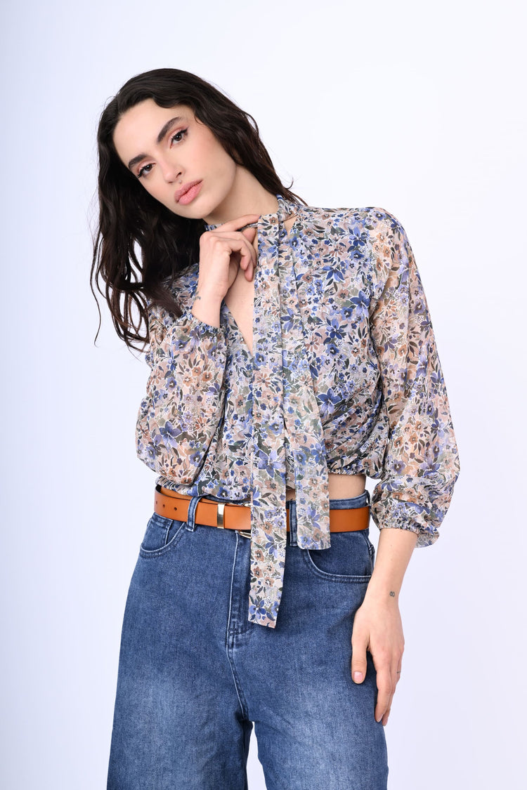 Top crop a stampa floreale