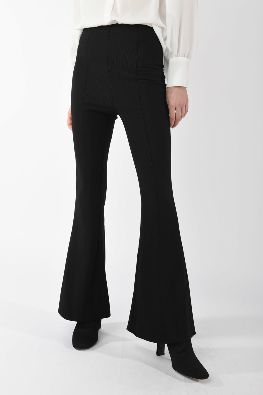 3168121NE-23_2_2_005512ad-8992-4d32-9eaf-c5f2b0c5ef3f