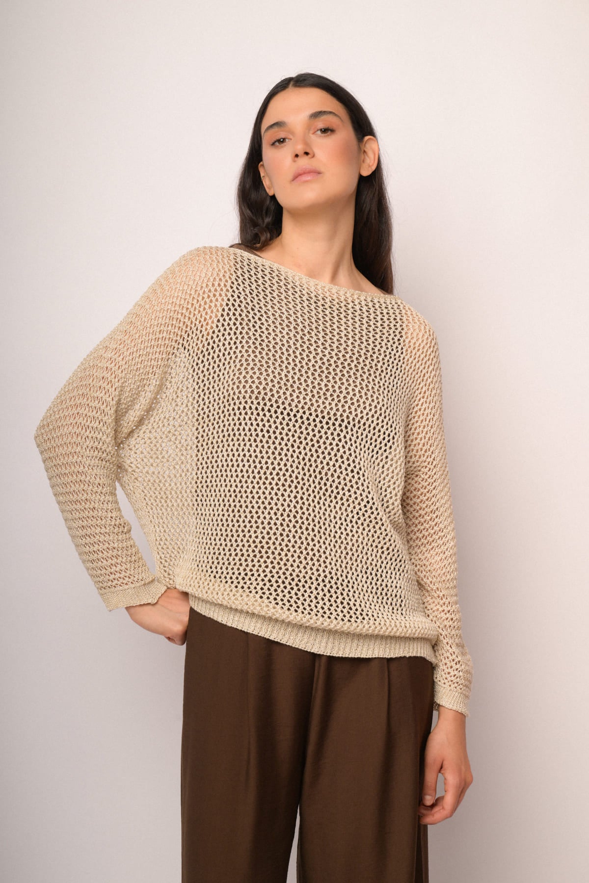 Maglia traforata beige con lurex