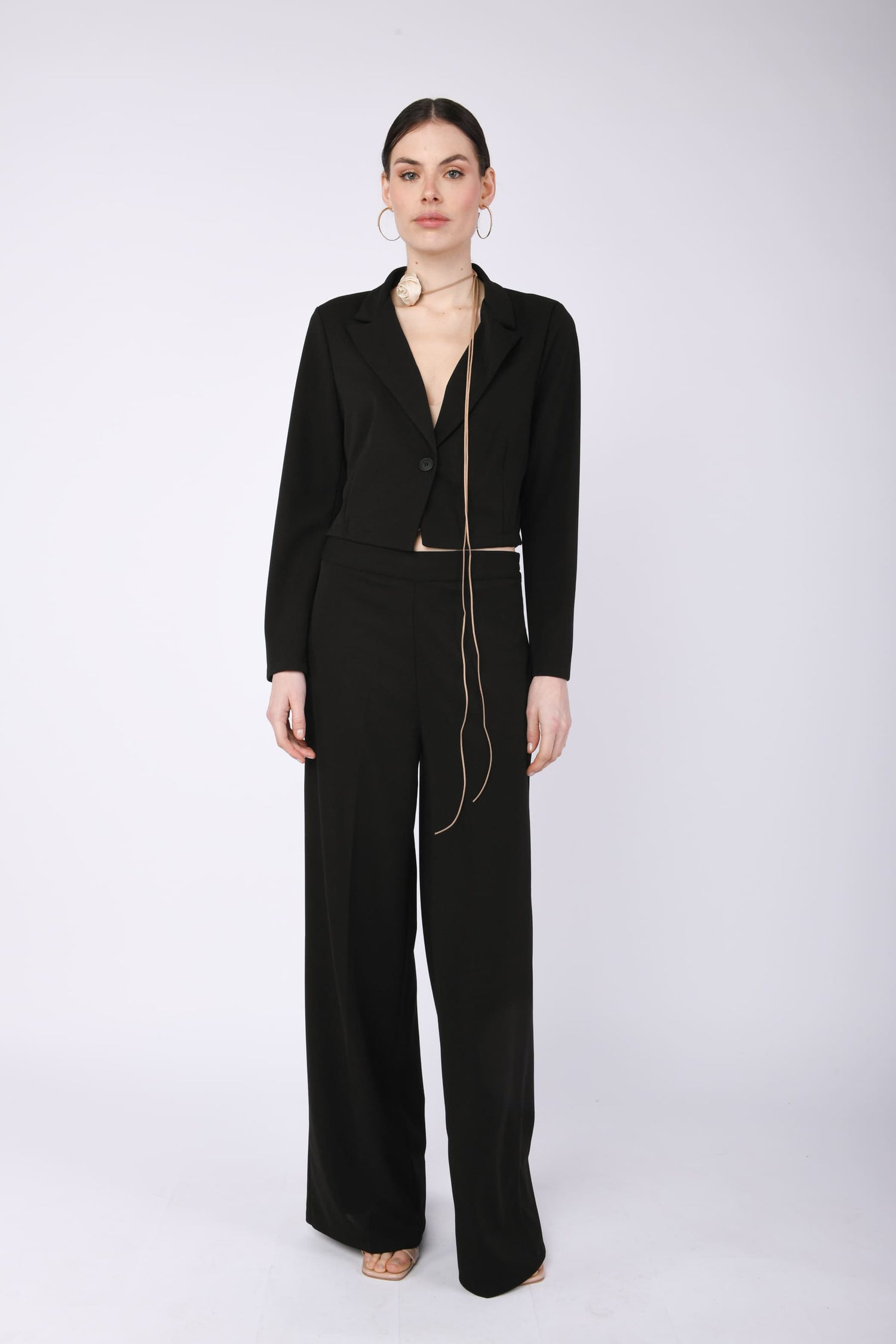 6089NE-23_7_7_b1210bb8-60d5-49c4-ab1f-4ffbca07864f