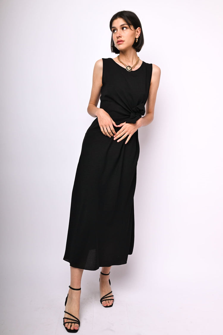 Abito lungo con fiocco