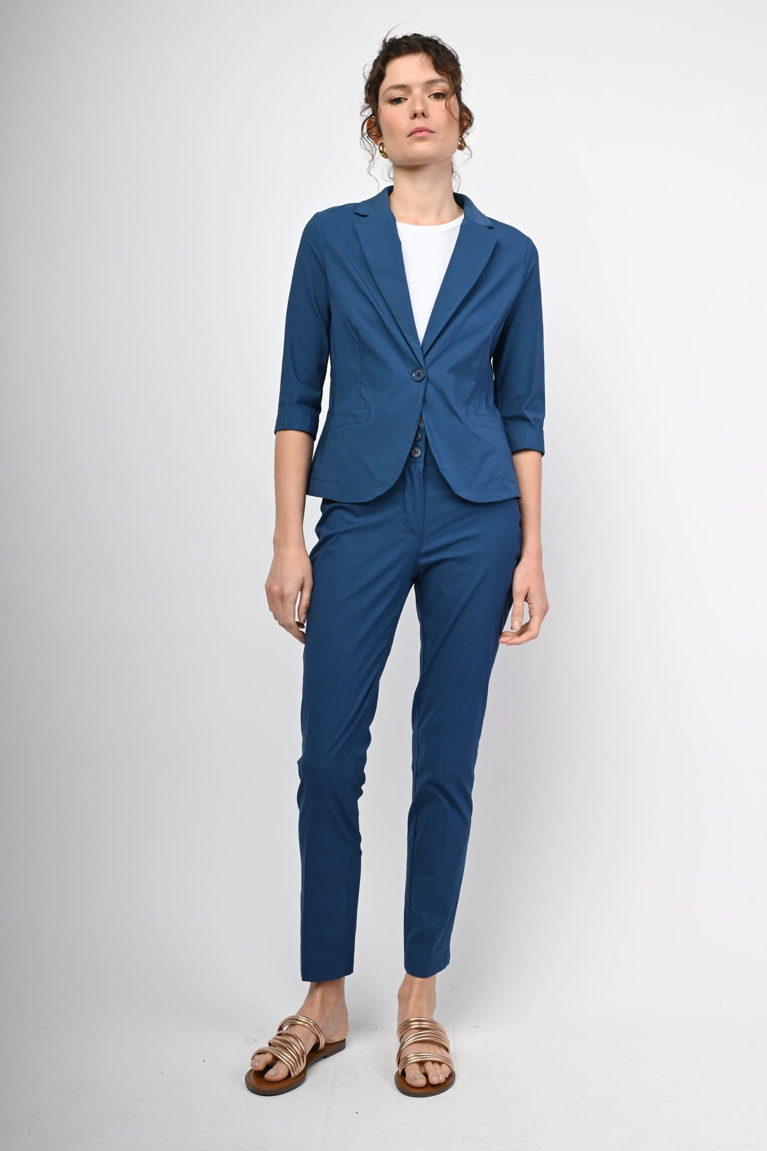 7416T250AV-24_1_1_75deb55a-694d-4806-ab66-4011d0361b0c