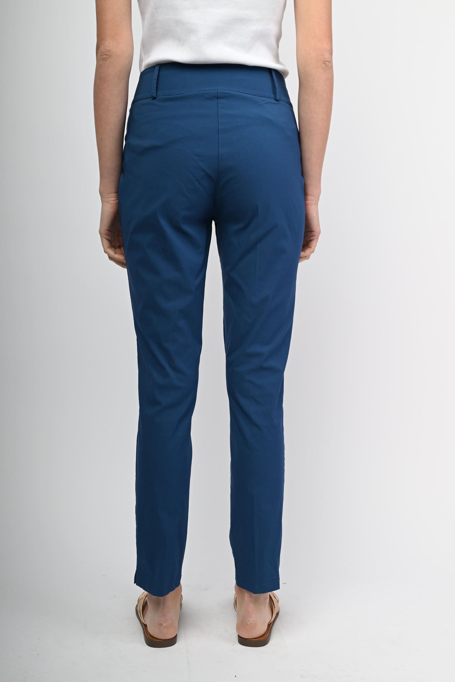 7416T250AV-24_3_3_caa400fc-5584-4f23-a629-d6b675b86cc0