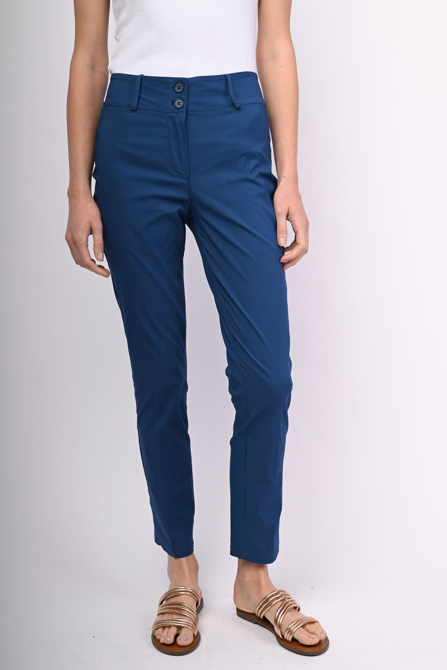 7416T250AV-24_6_6_9b751b09-f94a-4867-8913-1e82aef63a59