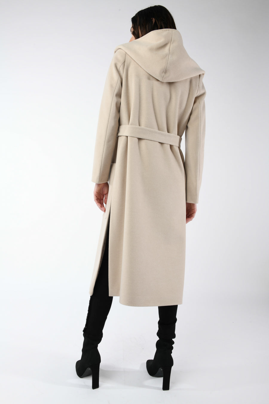 9999MRGBE-23_3_9_a45e8e1d-a544-4ba5-8548-78aebb3fdb17