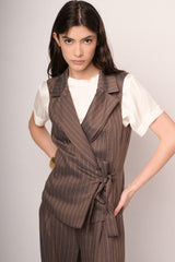 Gilet a portafoglio in raso gessato cioccolato