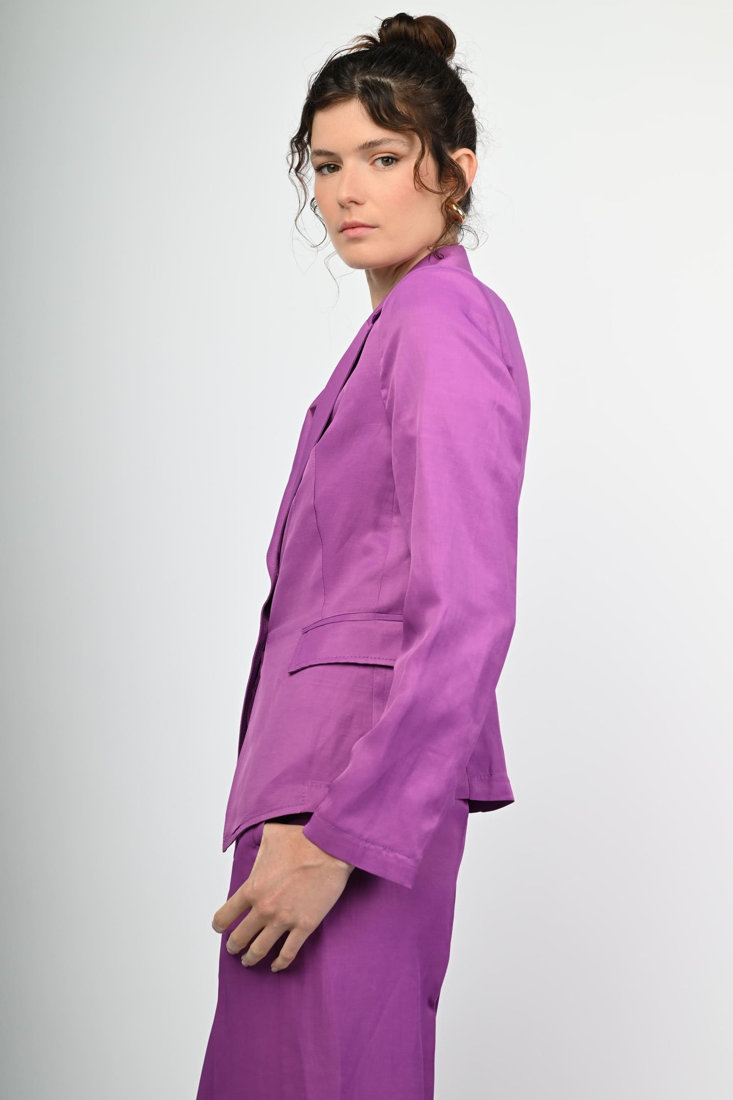 A17AM-24_6_6_f75520d7-1176-42dd-8804-aed1ece41609