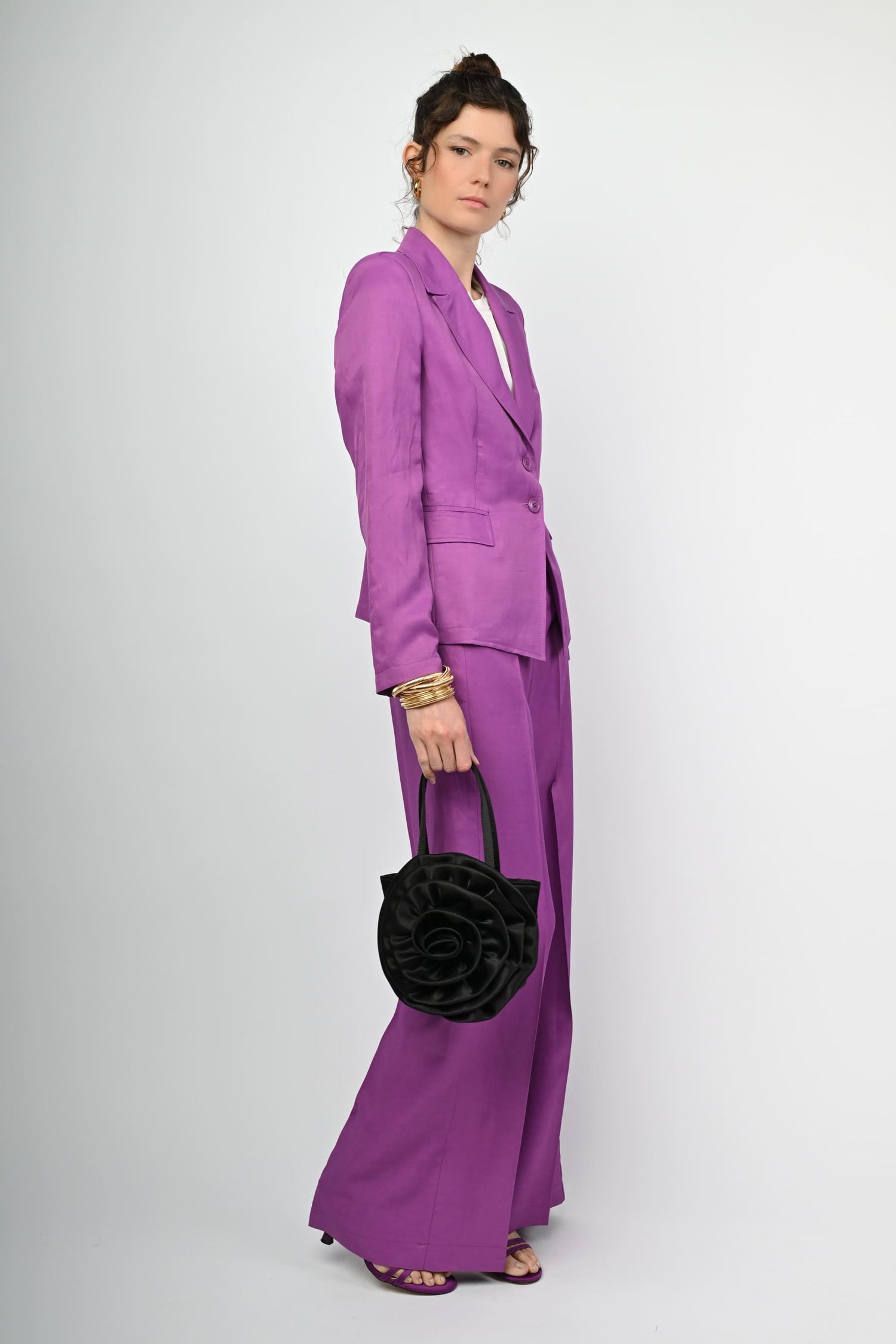 A17AM-24_8_8_49bd5d74-9dcf-43f2-be56-b4a56445e6e0