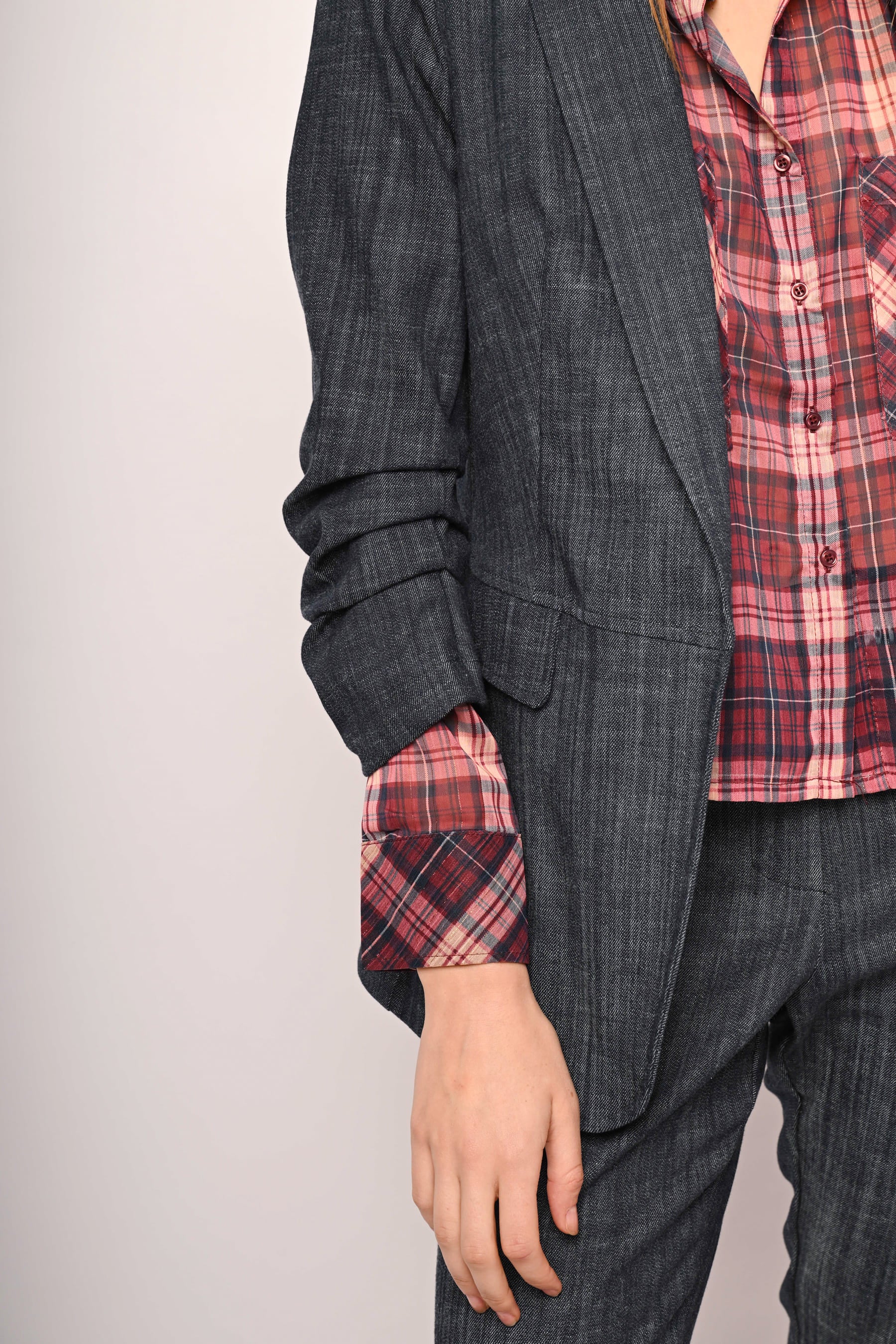 Blazer con maniche crop arricciate