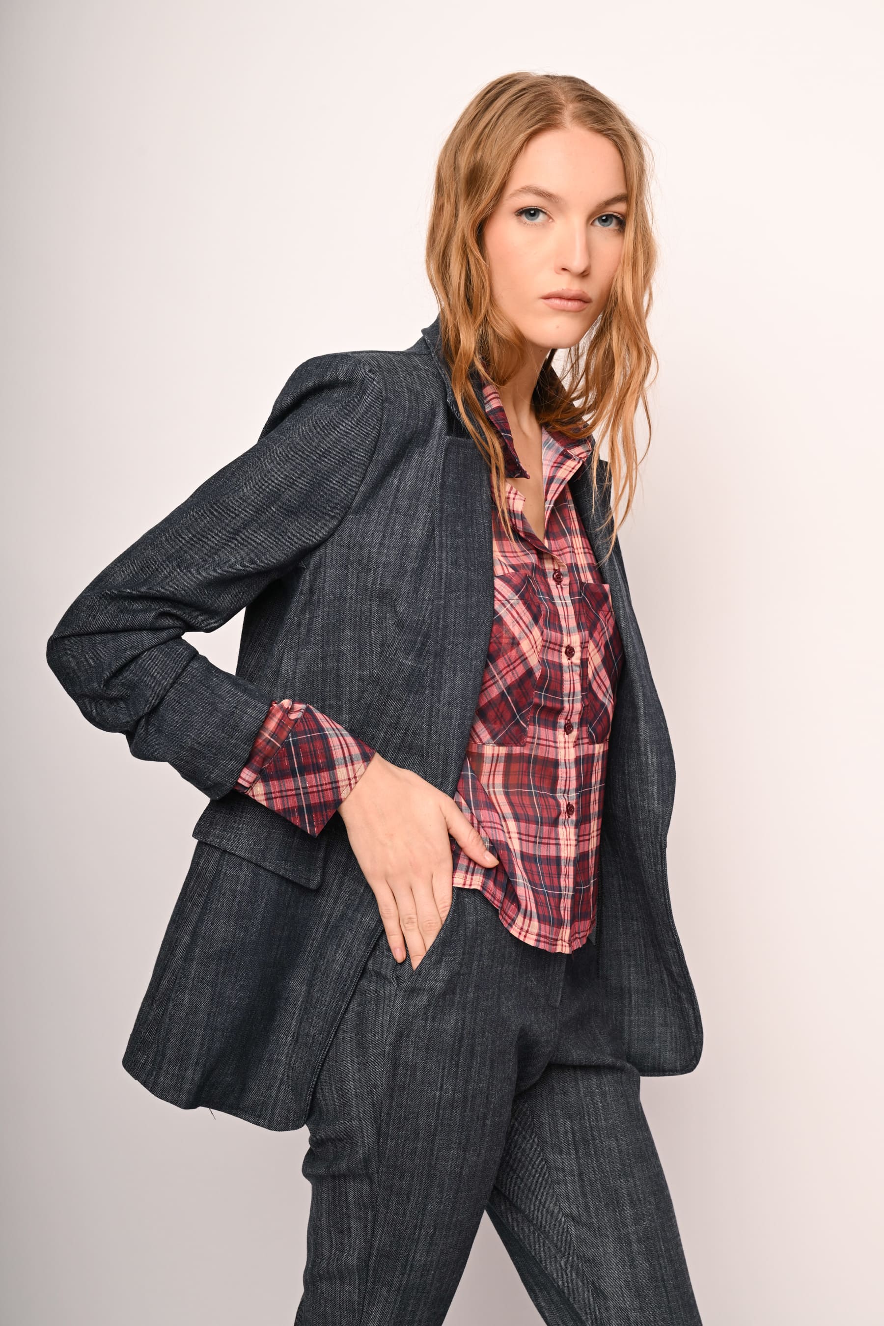 Blazer con maniche crop arricciate