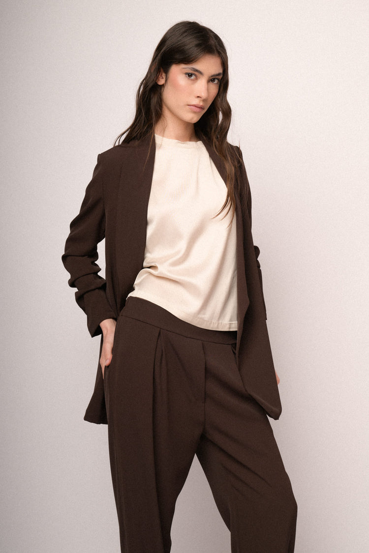 Pantaloni basic testa di moro con pinces