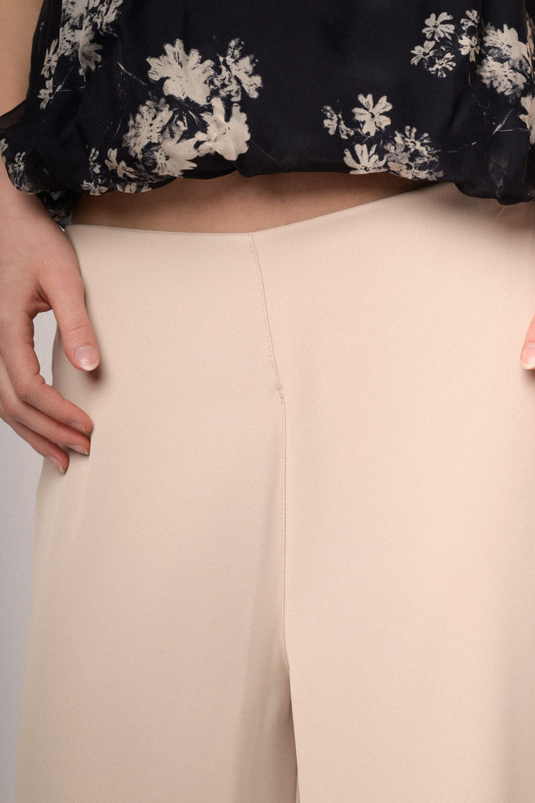 Pantaloni a gamba extra large beige