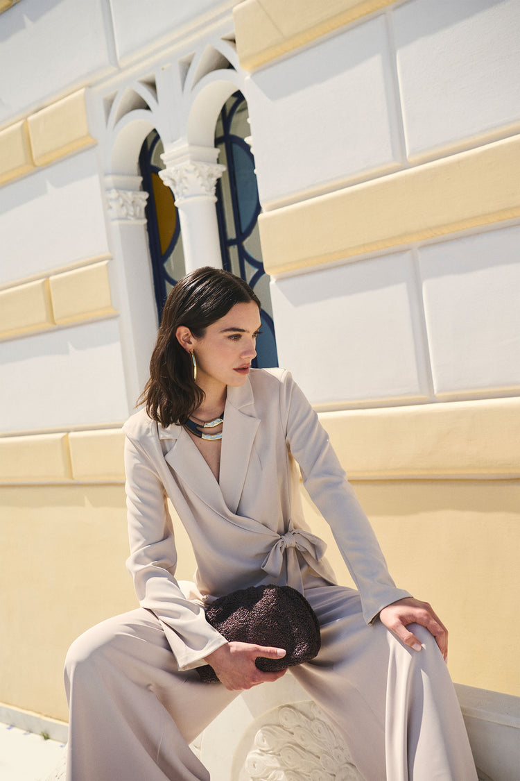 Blazer a portafoglio con cintura laterale beige