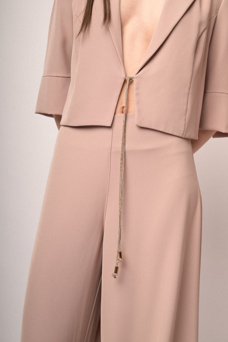 Blazer crop con laccetti in strass rosa