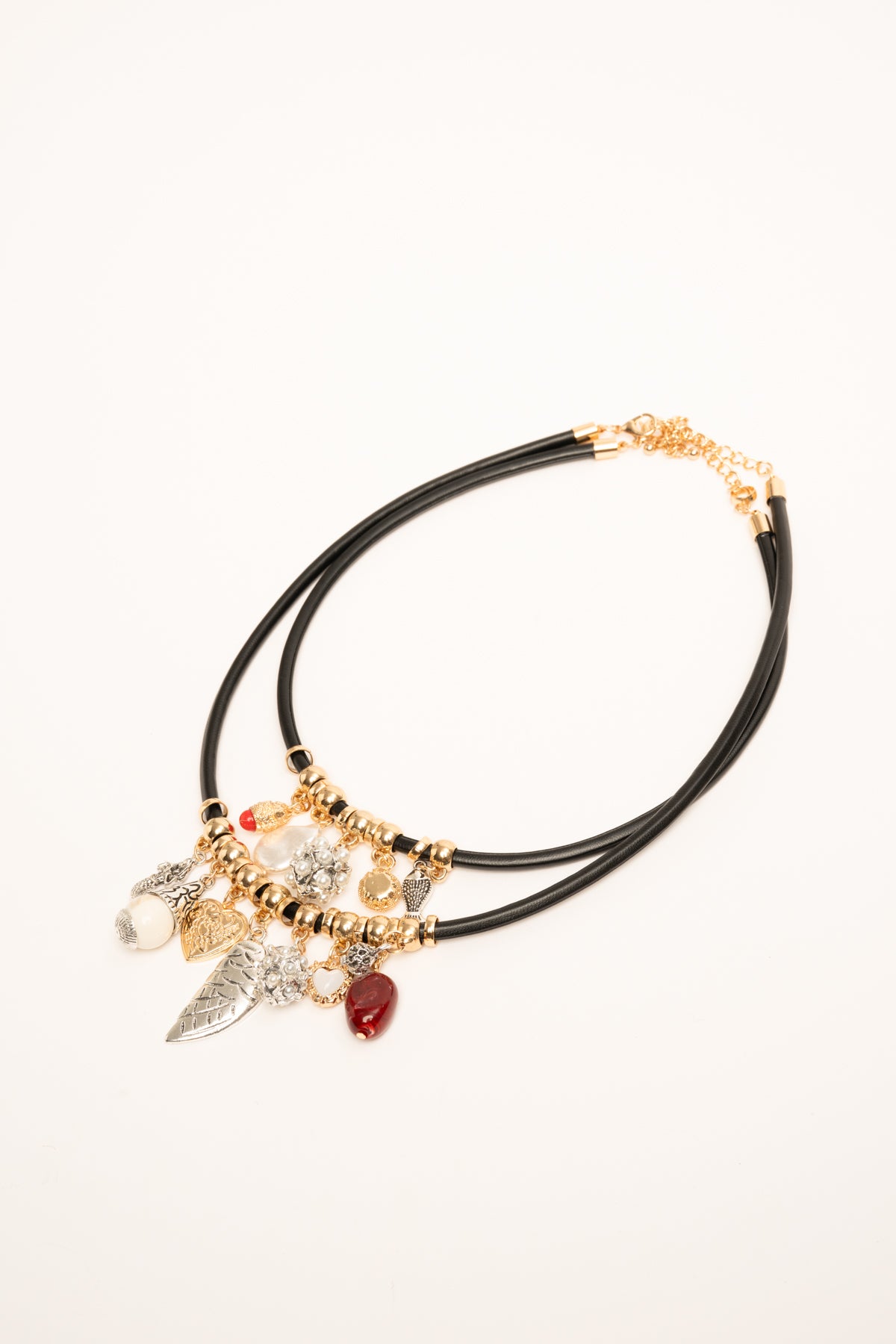 Collana con ciondoli