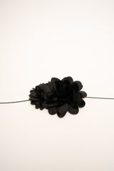 Cintura sottile nera con fiori 3D