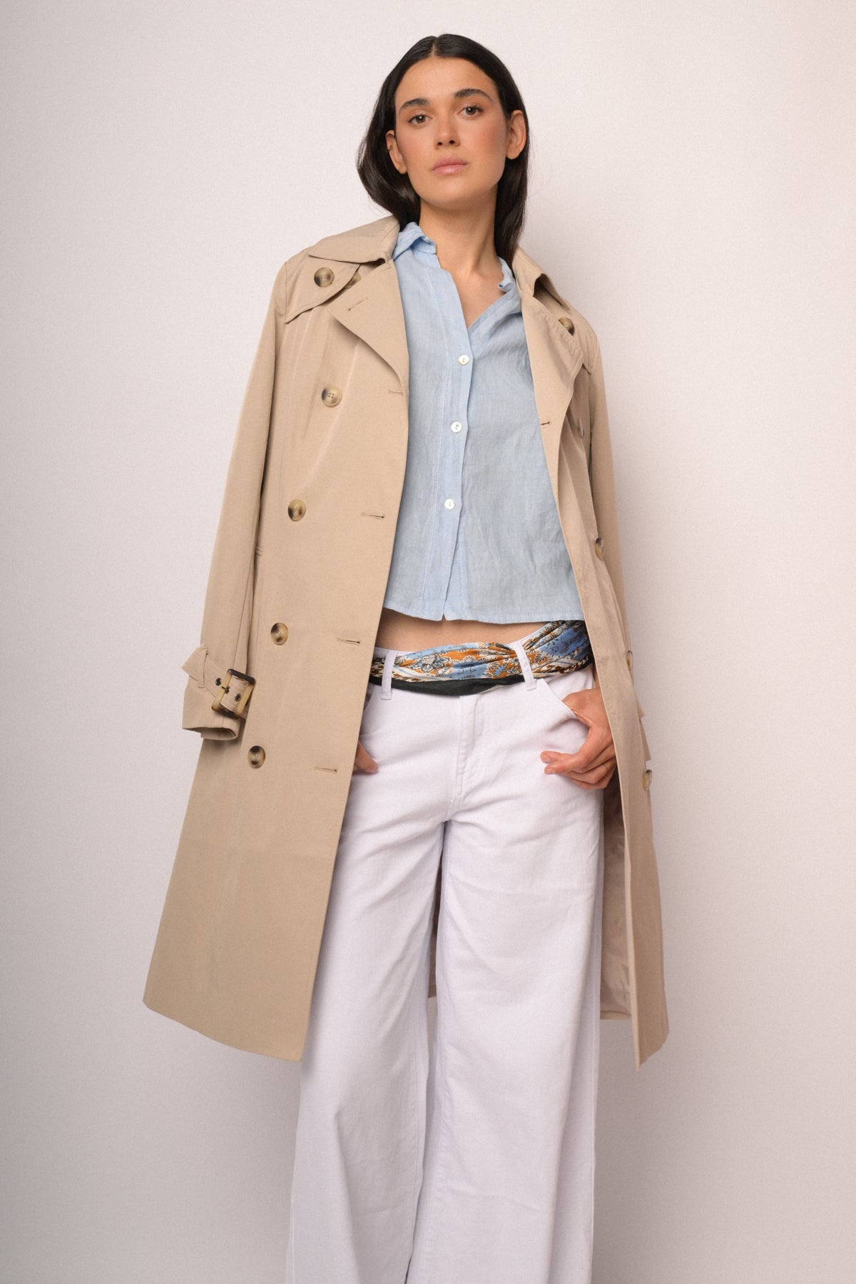 Trench lungo doppiopetto beige