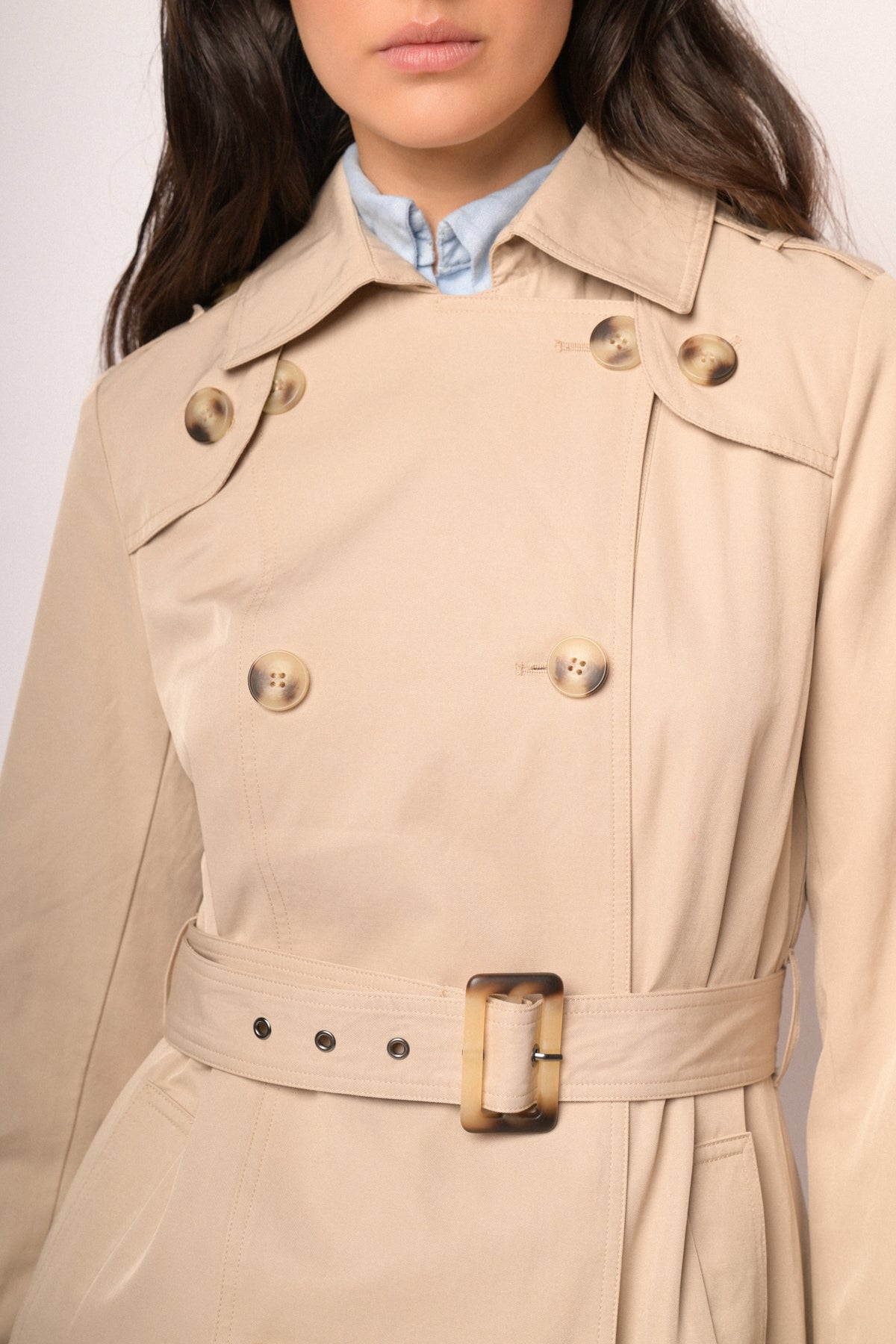 Trench lungo doppiopetto beige