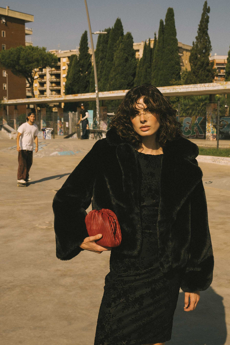 Giacca corta in faux fur