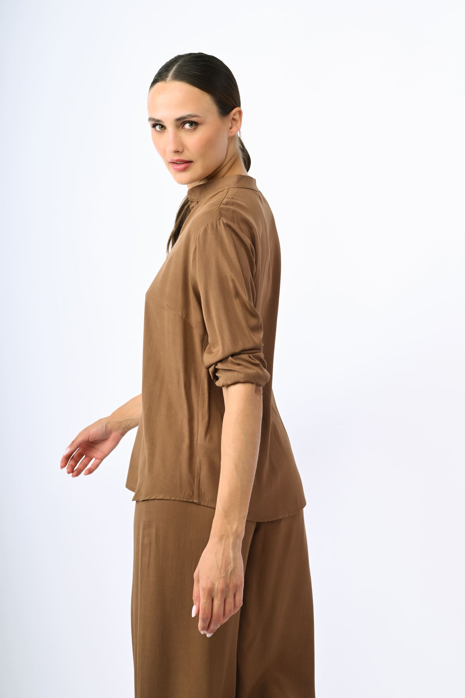 ALM24PE229MO-24_4_4_a763c678-2a6f-45d6-9d55-adab31c48201