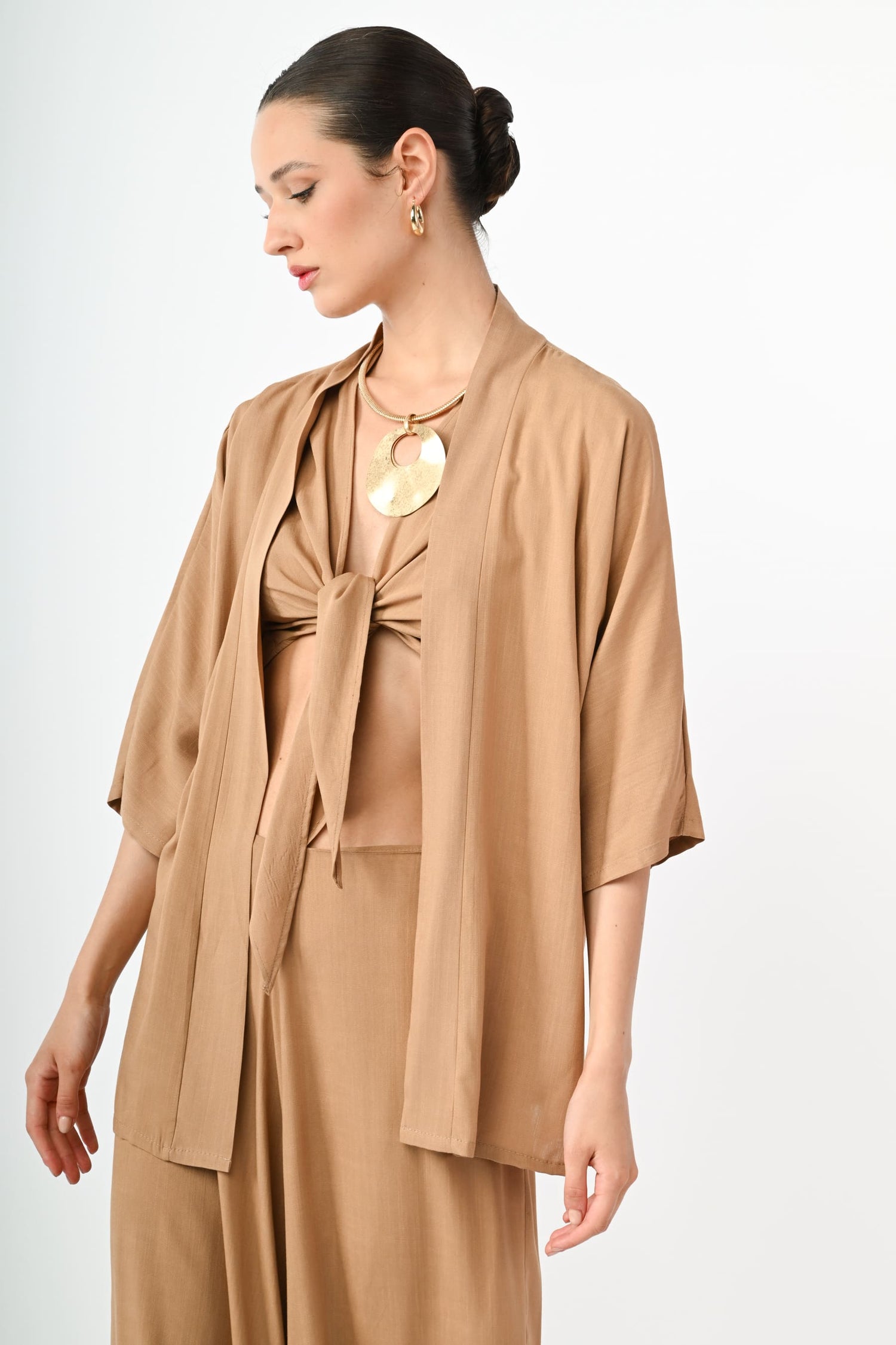 ALM24PE269CM-24_2_2_deffc654-9087-4475-a3e5-7790c30654fc