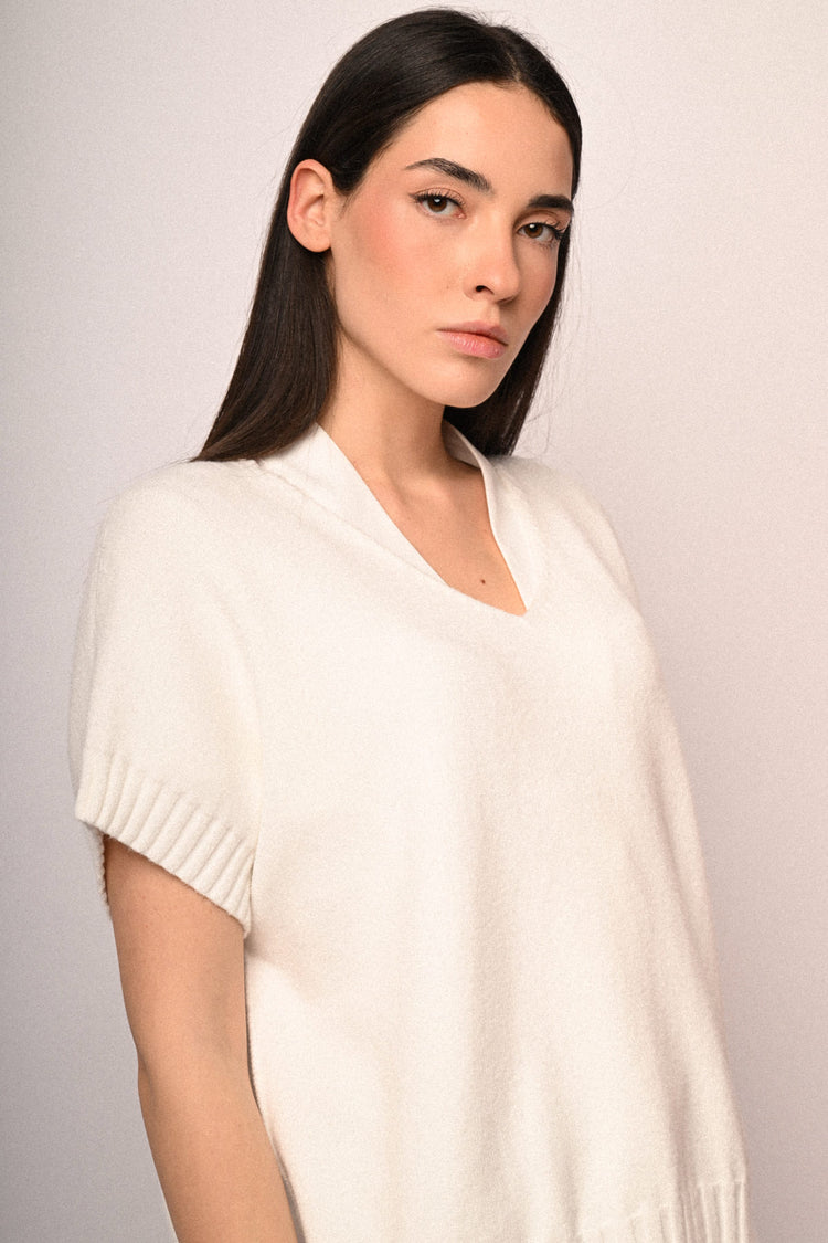 Pull con scollo a V e mezze maniche