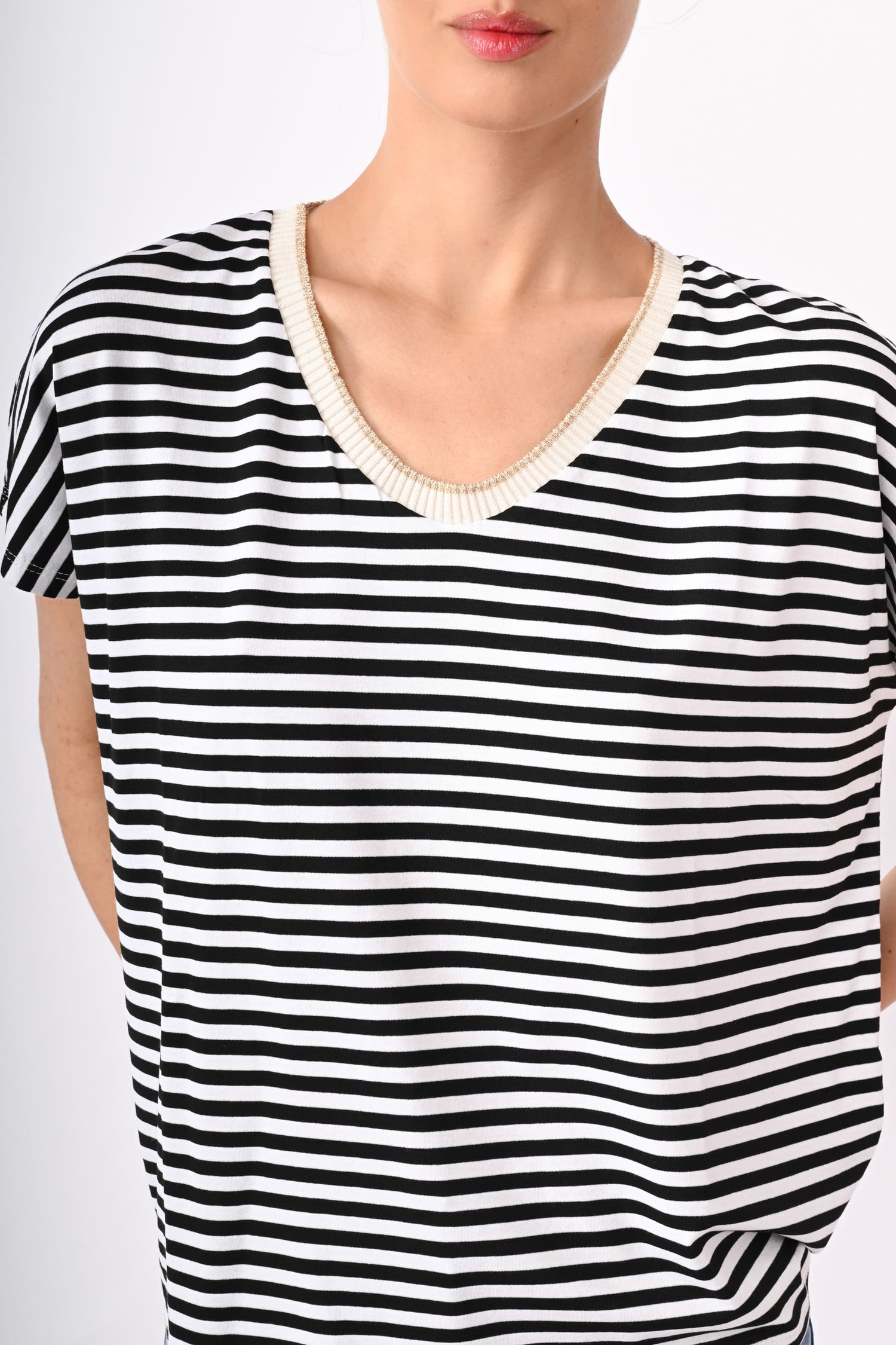 AZR9577FANE-24_3_3_f4634518-6c31-49e3-a14a-7229912af524