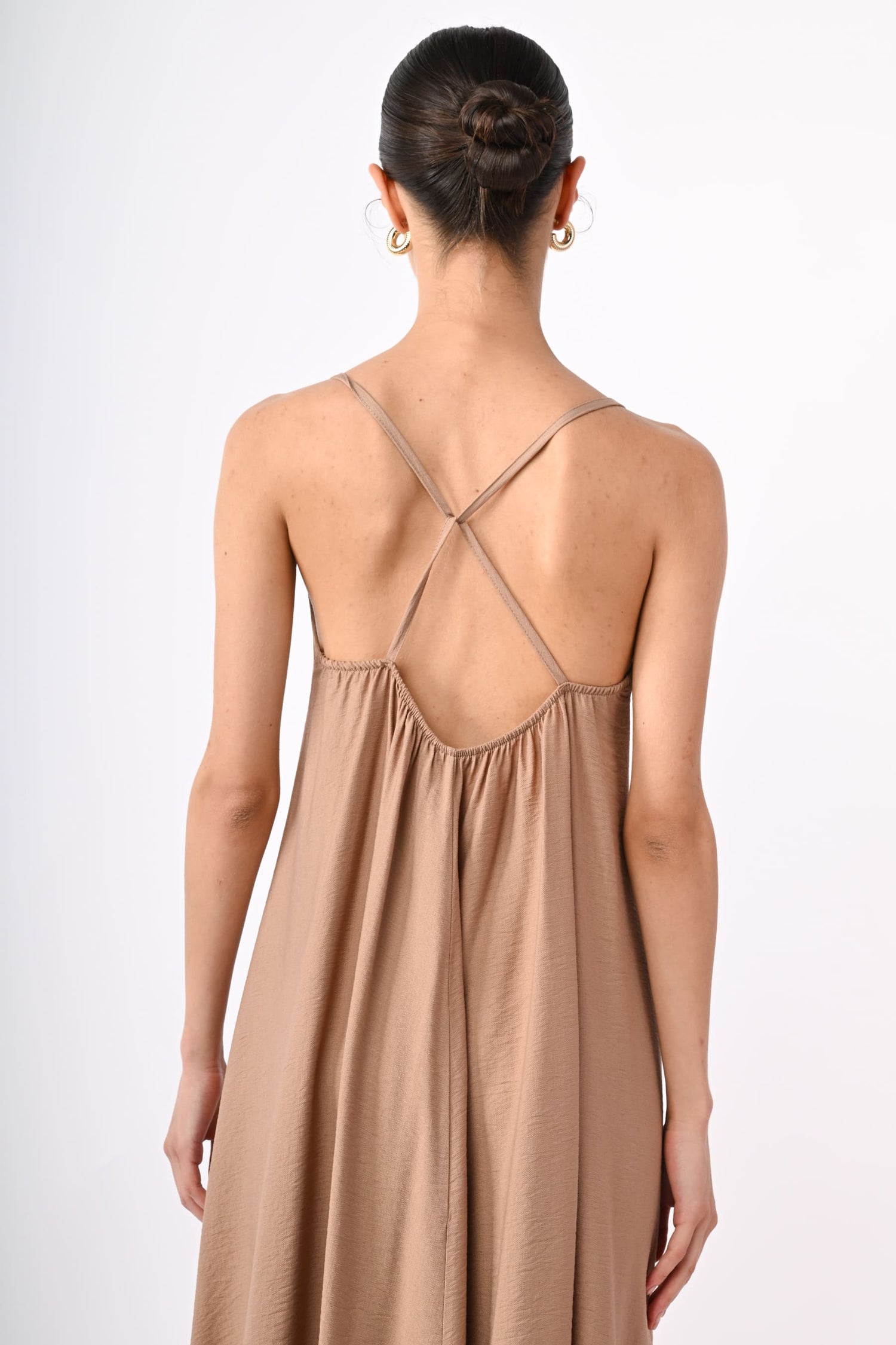 BN19535BE-24_6_6_e276646d-2e34-4262-a05c-886ee166ea5b