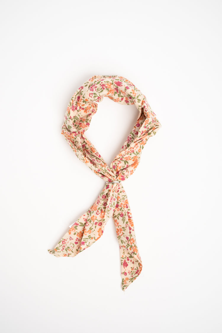 Foulard a fiori multicolor