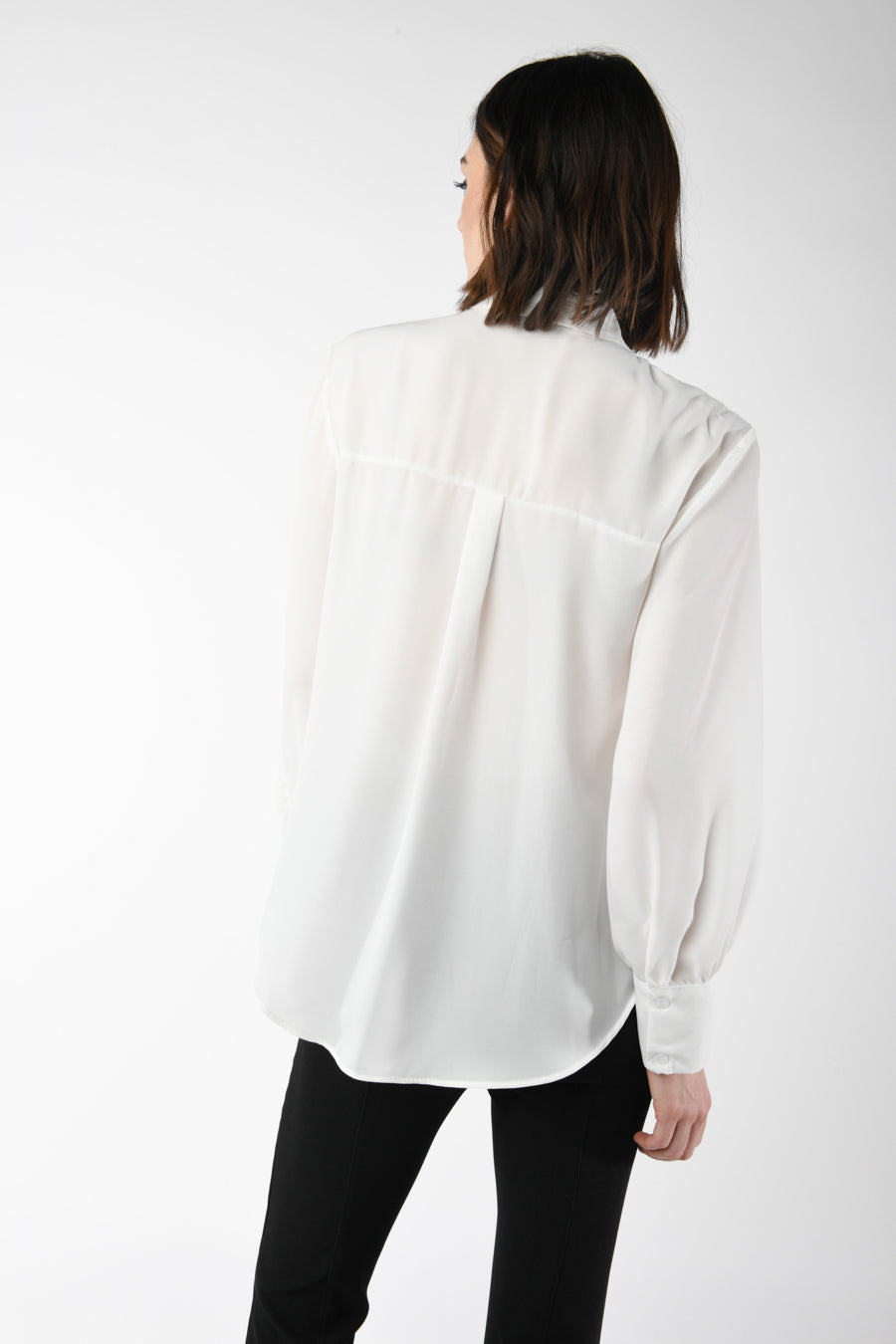 C4553D1BI-23_3_3_7605e5b9-bcd2-4a0a-ab8e-0c01a9f02c23