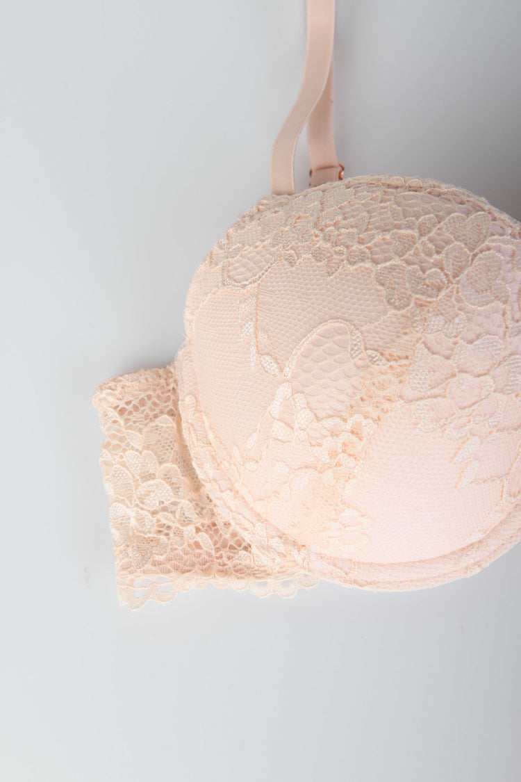 Reggiseno imbottito in pizzo