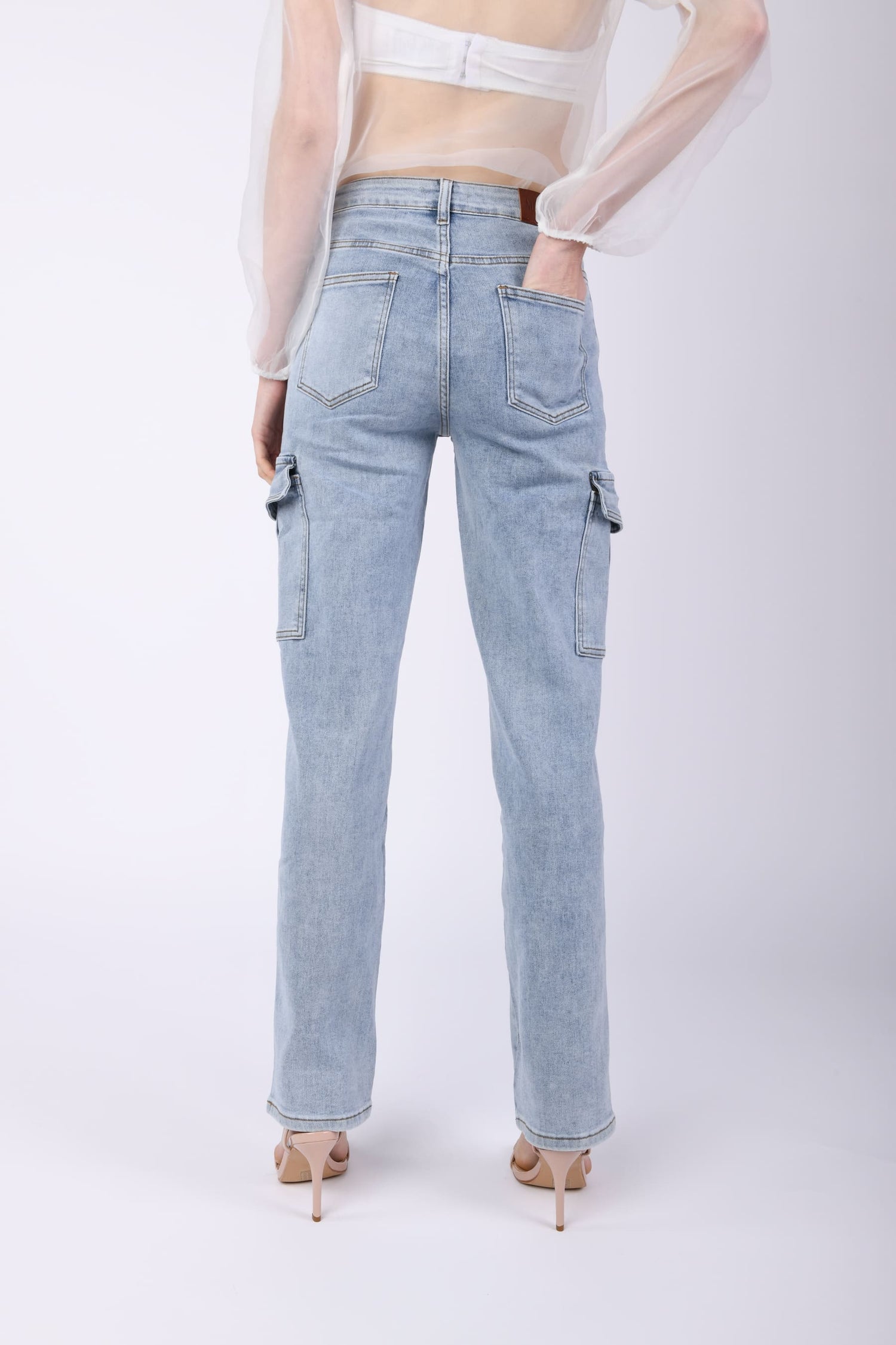 CGCR85111JE-24_4_9_a9b44d7b-ee3f-4ddc-98cd-cdde7d1f2dec