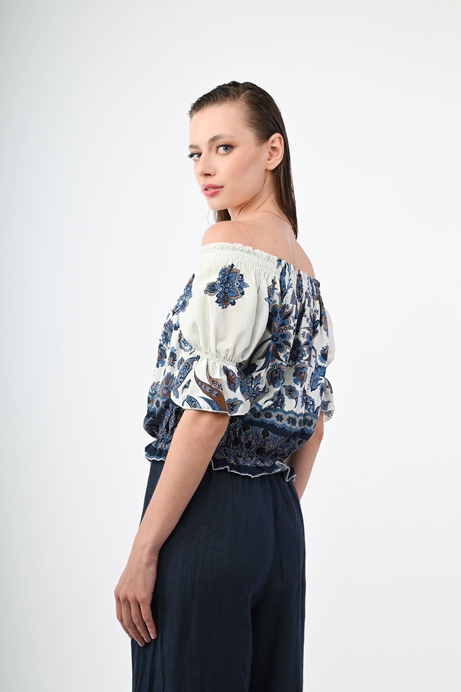 DEV23735ST18FABI-24_4_4_0e42efe7-a630-46f6-abb7-820bfd088133