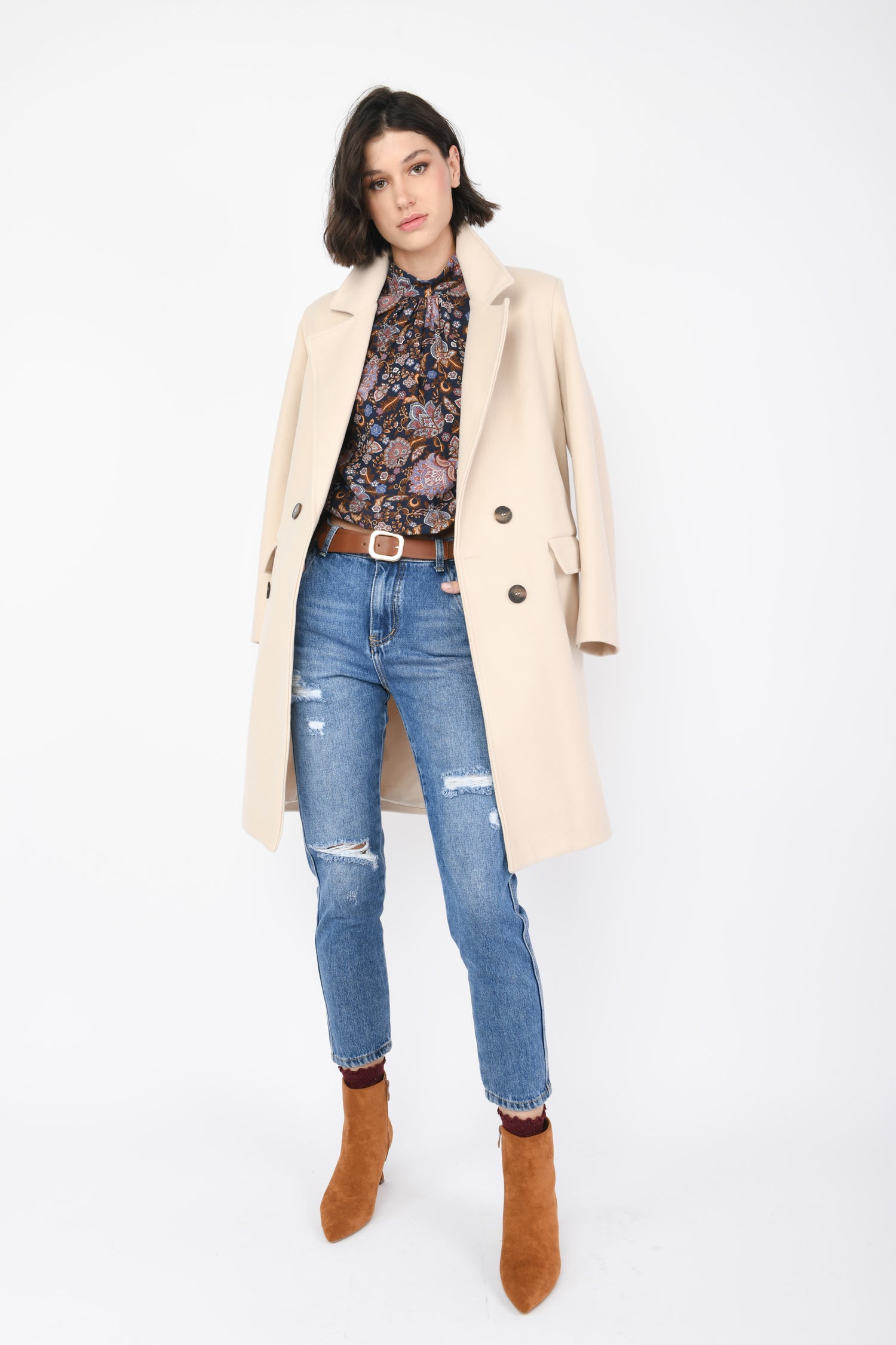 DEV25308HEBE-23_1_1_3bb4527e-73db-4933-8c3d-f5955adfce77