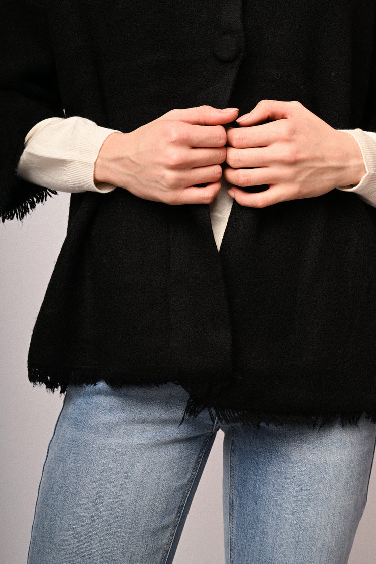 Cappotto corto collo coreano