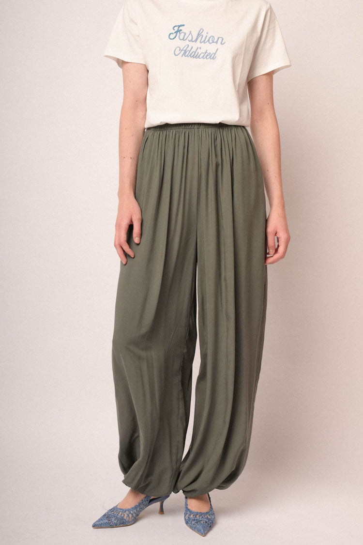 Pantaloni harem